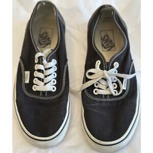 Vans Authentic black canvas skate shoes SZ 10
